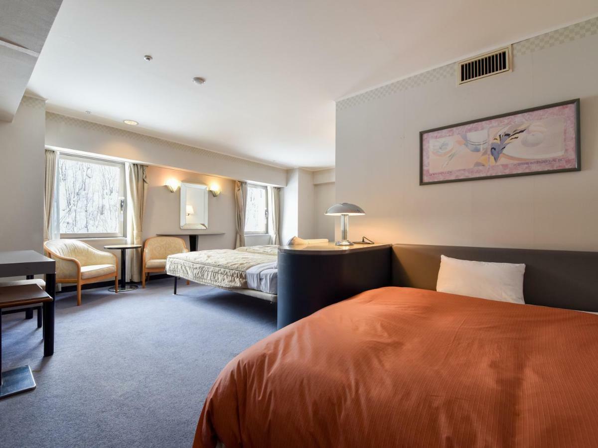 Yubari Hotel Shuparo Екстер'єр фото